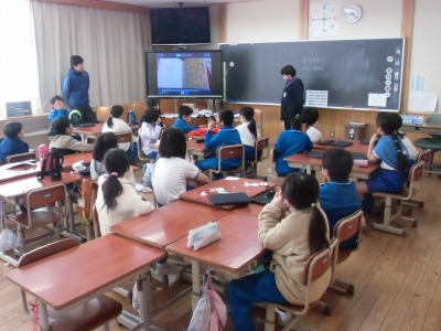 3年