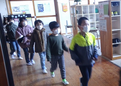 s-不審者３