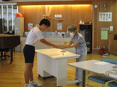 食４