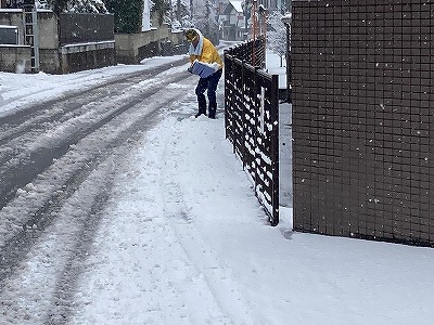 2.5雪かき4