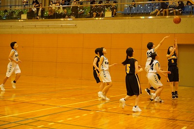 ６