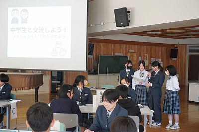 １４