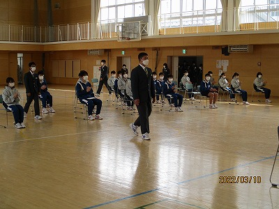 全①