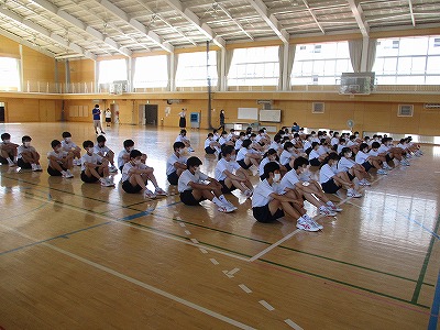 学校朝礼２