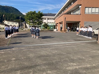 10.4生徒会選挙関係者 朝