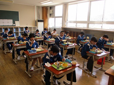 給食１