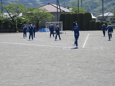 3-2