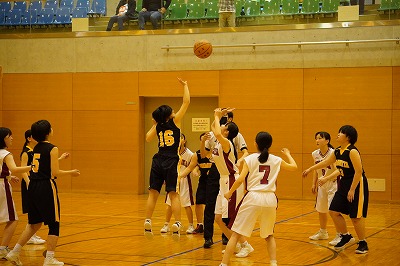２