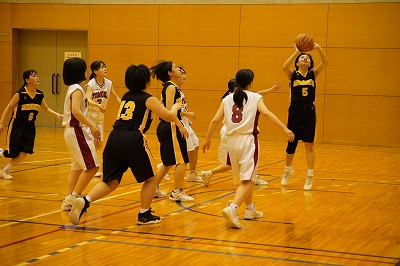 ６