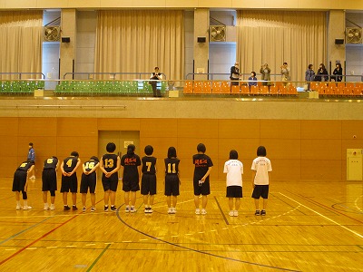 ８