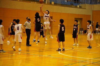 １