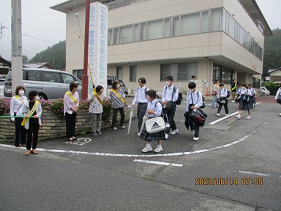 見守り３